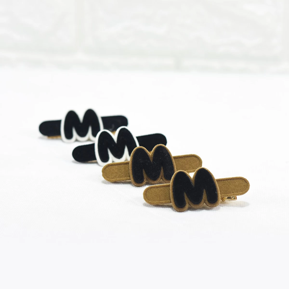 Pinza Pico de Loro M en Gamuza – CJ2309-575
